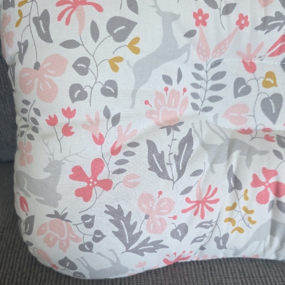WelLifes Baby Head And Neck Support Pillow In Bambi Pink, NWT, Organic Cotton - Picture 9 of 10